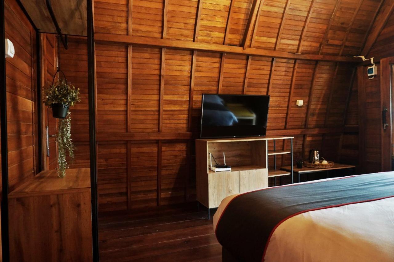 Collection O 9 Villa Ubud Anyer Extérieur photo